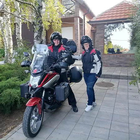 A Bre Da Bre Family Club Ni