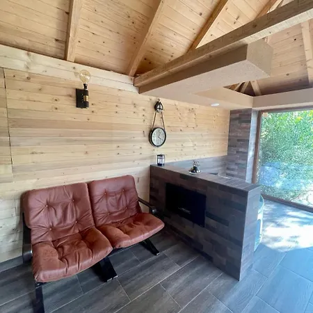 A Bre Da Bre Family Club *